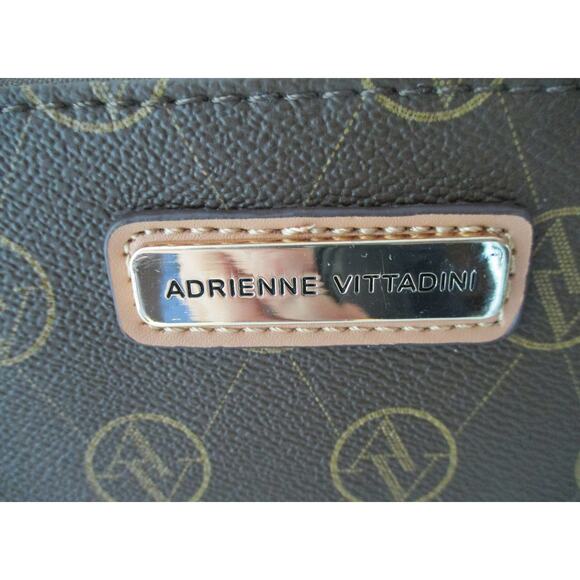 Adrienne Vittadini Women's Brown Signature Clutch Bag With Detachable Strap NWT - Picture 3 of 10